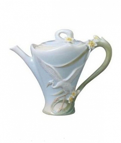 Чайник "Аист" - изделия из фарфора в Минске